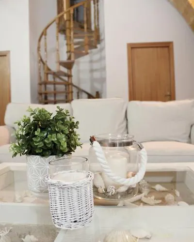 Δωμάτια σε οικογενειακή κατοικία La Casa Bianca Μαρσάλα