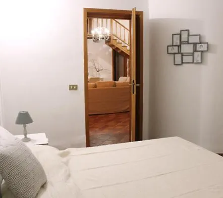 Séjour chez l'habitant La Casa Bianca *